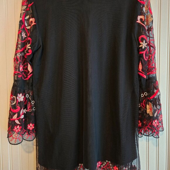 Alfani Embroidered Black/Red/Pink/White Shirt Large - Picture 3 of 4